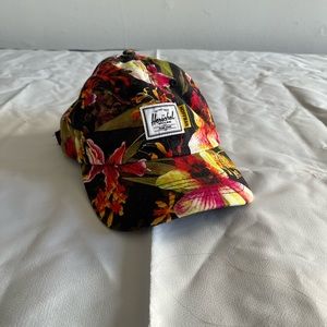 Herschel Supply Flower pattern cap